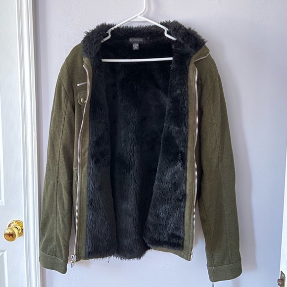 NEW WITH TAGS faux fur lined INC jacket - Picture 4 of 6